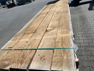 5x Douglas Balken Fijnbezaagd, 200x200mm, lengte 400cm